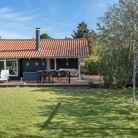 40507-juelsminde-pot-strandby-265 Sonderby (Midtjylland)